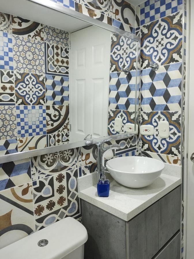 Hermoso Apartamento Con Vista A Todo Medellín Eksteriør bilde