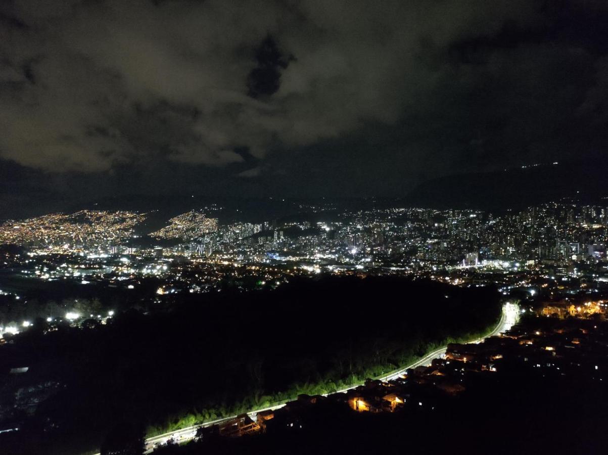 Hermoso Apartamento Con Vista A Todo Medellín Eksteriør bilde