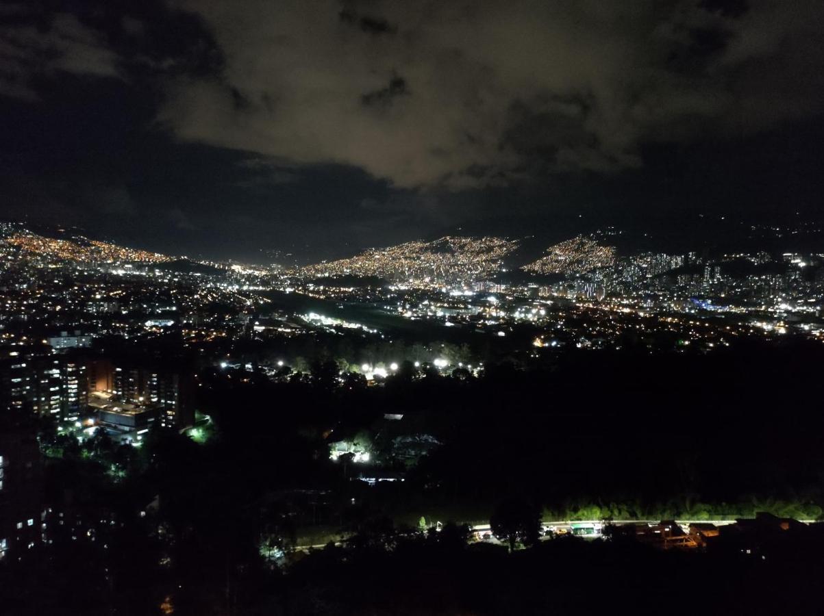 Hermoso Apartamento Con Vista A Todo Medellín Eksteriør bilde